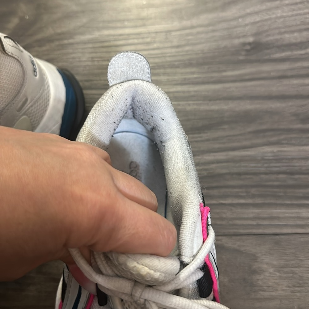 Women’s Adidas Eqt Gazelle Size 6 - image 7